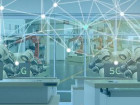 Roboter, die am 5G Netz arbeiten