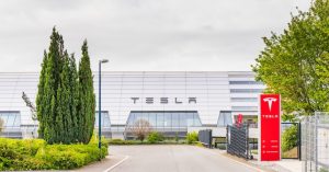 Tesla service center